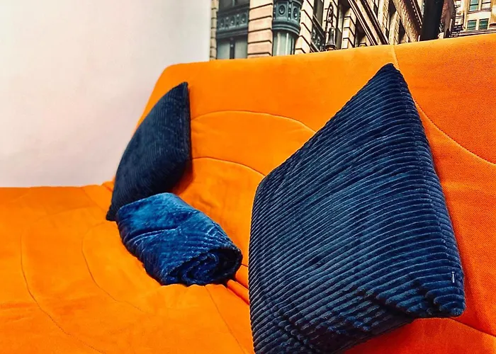 The Bridge To Confort كلوج-نابوكا